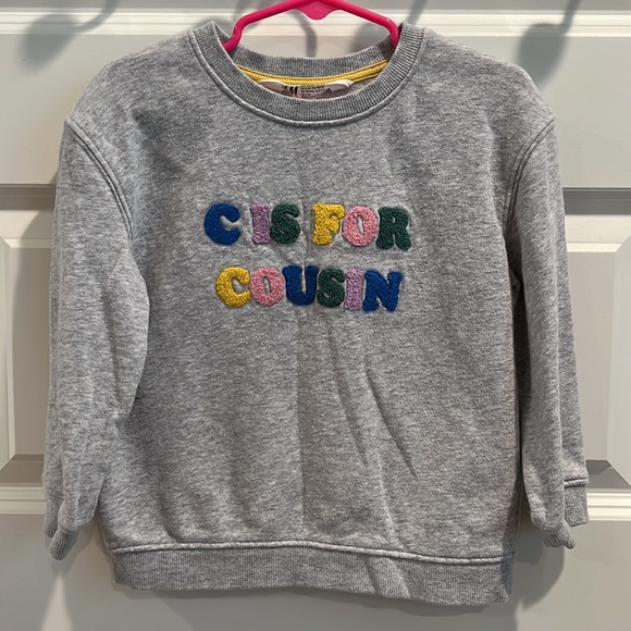 [H&M] C IS FOR COUSIN Sweatshirt - Picture 4 of 7